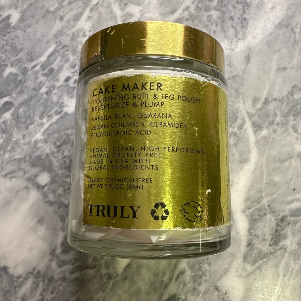 Truly Cake Maker Tightening Leg Polish